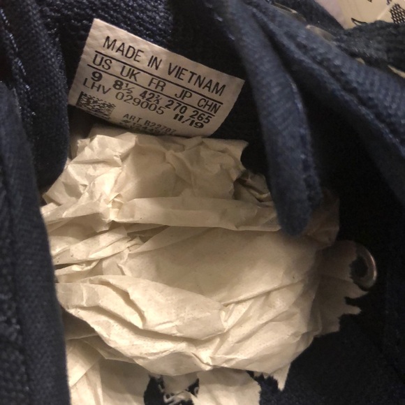 NWT Men’s Adidas 3MC Sneakers - Picture 6 of 10